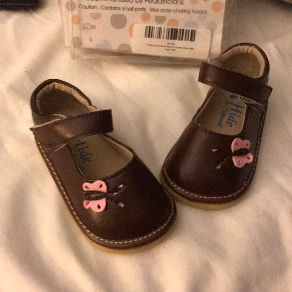 Baby girls squeaker shoes New